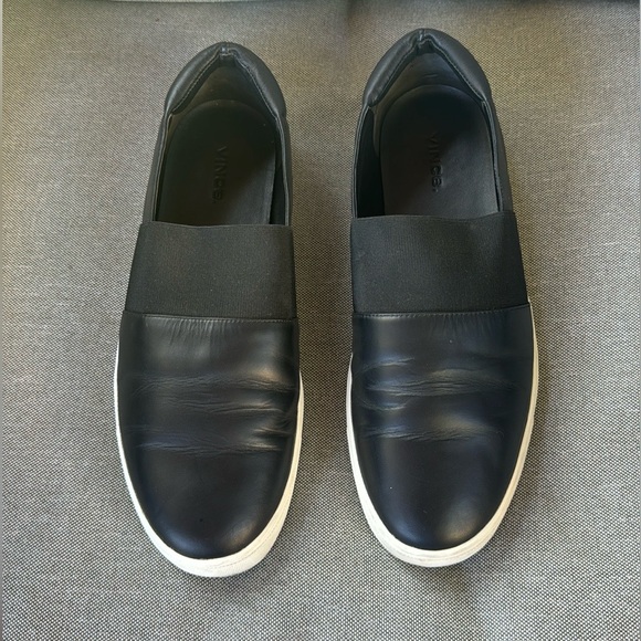 Vince Corbin Slip On Black Leather Sneakers Women's Size 9.5 - Picture 2 of 8